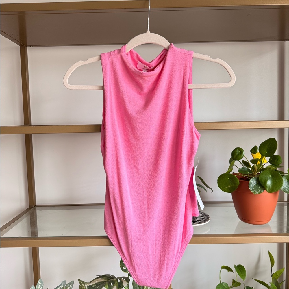 💘 Valentine’s Day 💘 Pink Sleeveless Women's Bodysuit